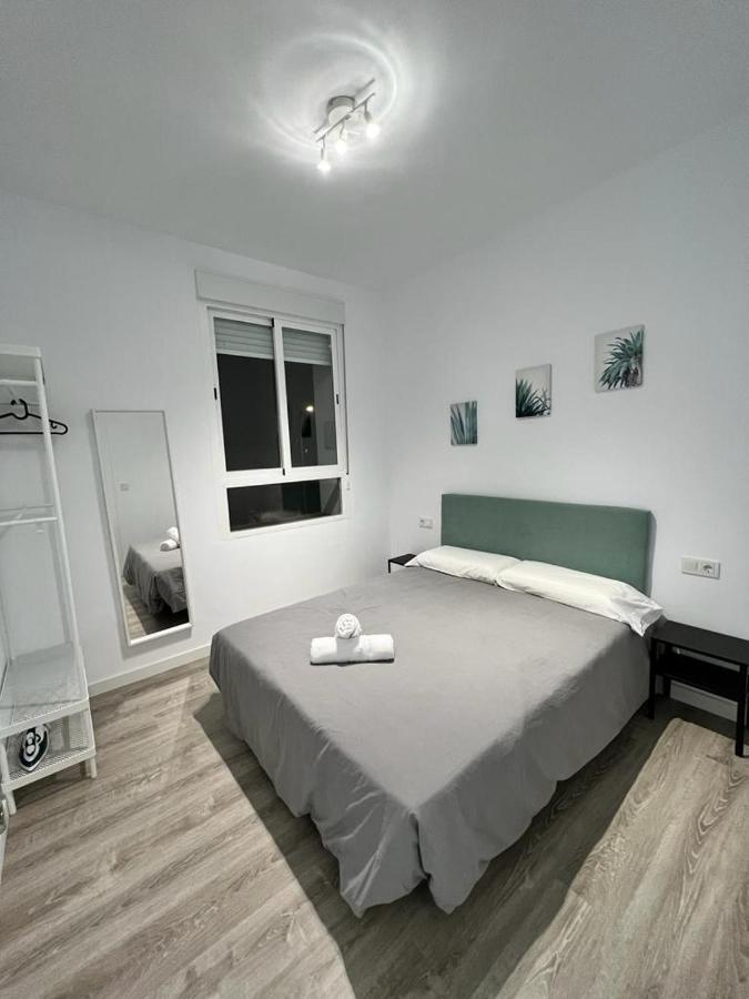 Los Almendros - Free Parking Cordoba Exterior photo
